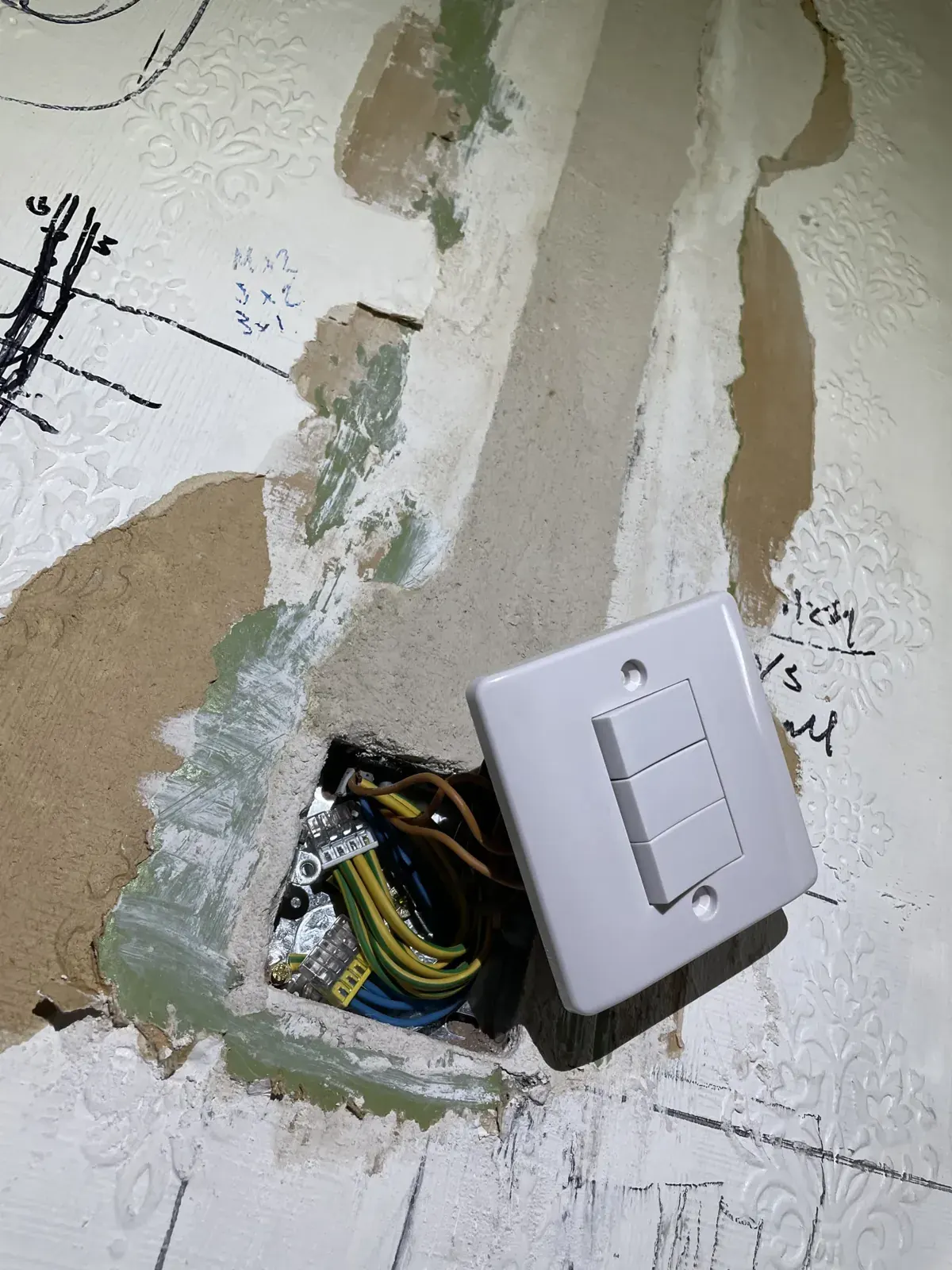 How Much Does a House Rewire Cost in Bristol?